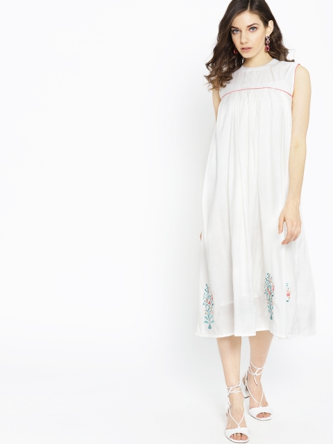 

Moda Rapido Women White Solid A-Line Dress