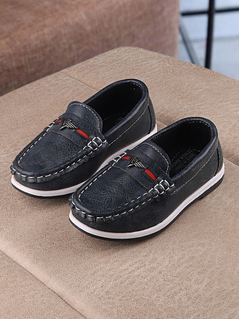 

Walktrendy Boys Navy Blue Loafers