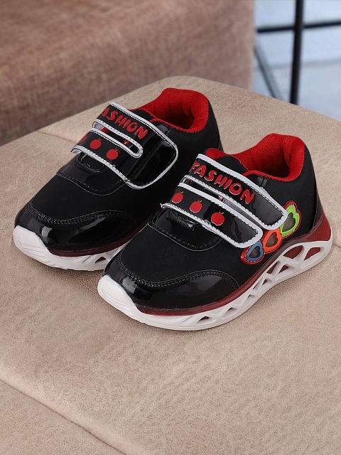 

Walktrendy Kids Black Slip-On Sneakers