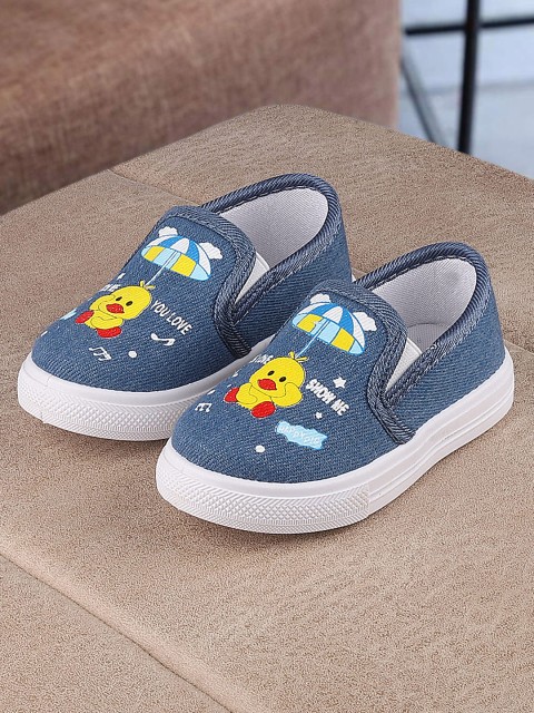 

Walktrendy Girls Blue Slip-On Sneakers