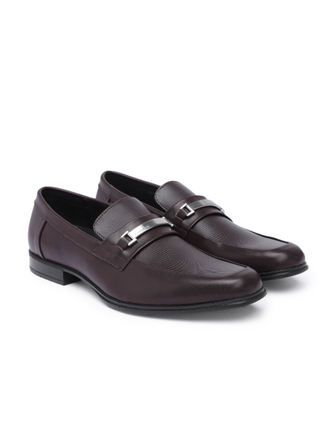 

Calvin Klein Men Brown Textured Leather Loafers