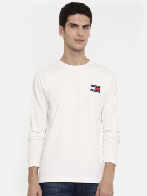 

Tommy Hilfiger Men White Solid Round Neck T-shirt