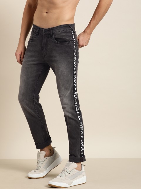 

Moda Rapido Men Charcoal Grey Slim Fit Mid-Rise Stretchable Jeans With Side Stripes