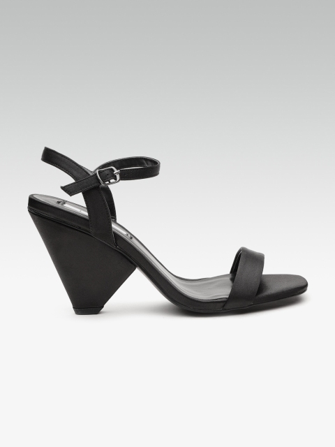 

ELLE Women Black Solid Block Heels