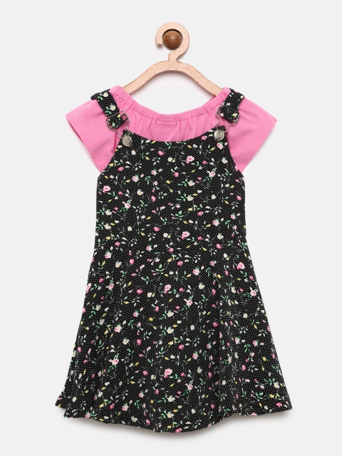 

Tiny Girl Girls Black Printed Pinafore Dress