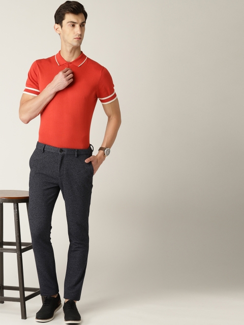 

United Colors of Benetton Men Navy Slim Fit Solid Chinos, Navy blue