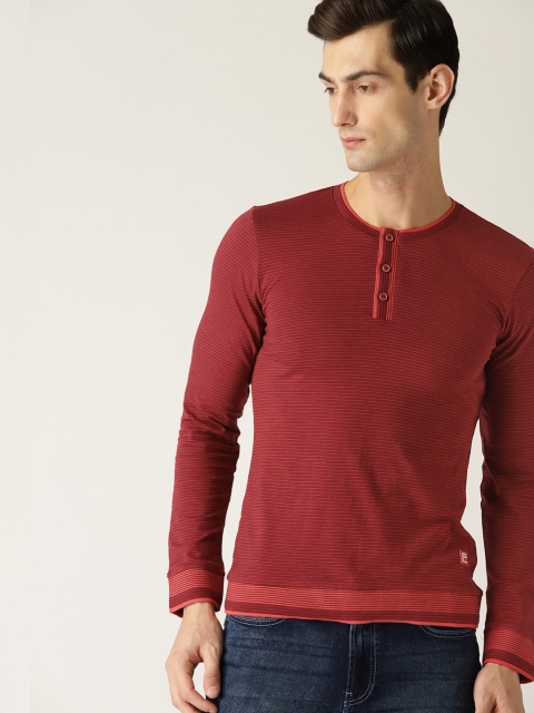 

United Colors of Benetton Men Maroon Self-Striped Henley Neck T-shirt