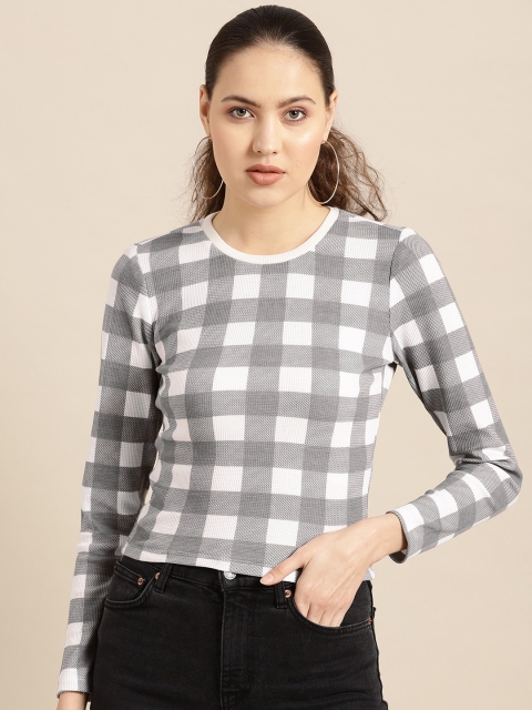 

AKS Couture Women Grey & White Checked Round Neck T-shirt