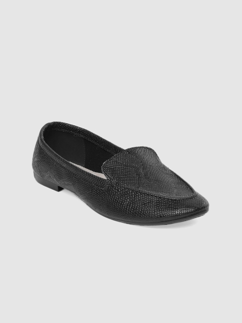 

BEIRA RIO Women Black Textured Ballerinas