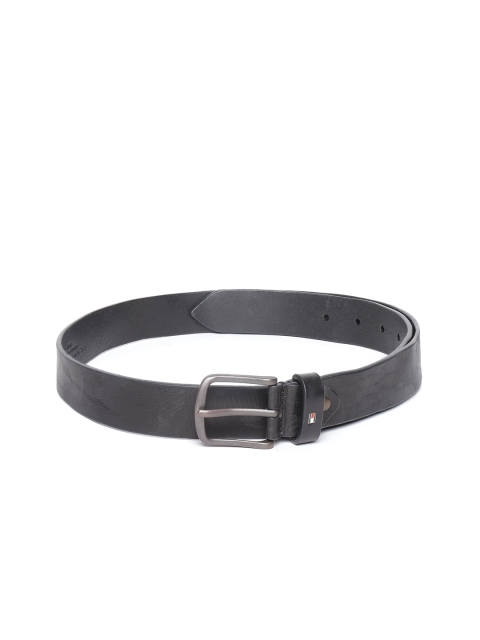 

Tommy Hilfiger Men Black Leather Camouflage Textured Belt