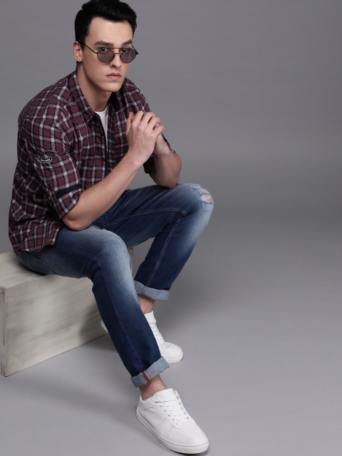 

Ducati Men Burgundy & Off-White Slim Fit Checked Casual Shirt