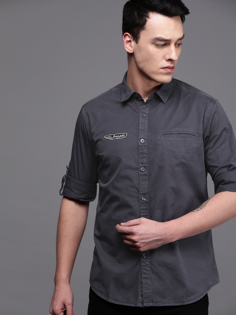 

Ducati Men Charcoal Grey Slim Fit Solid Casual Shirt