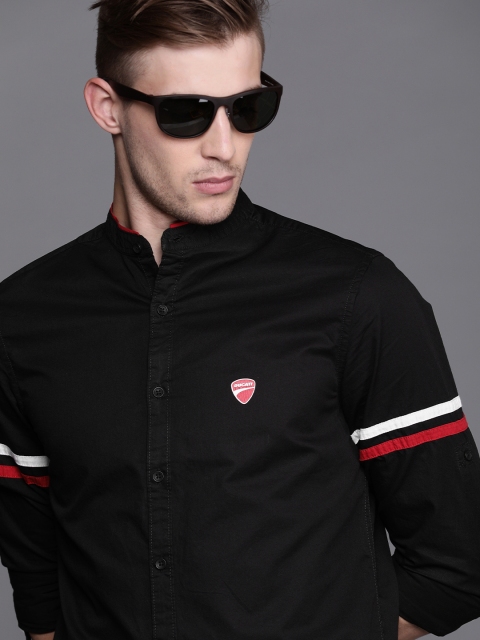 

Ducati Men Black Slim Fit Solid Casual Shirt