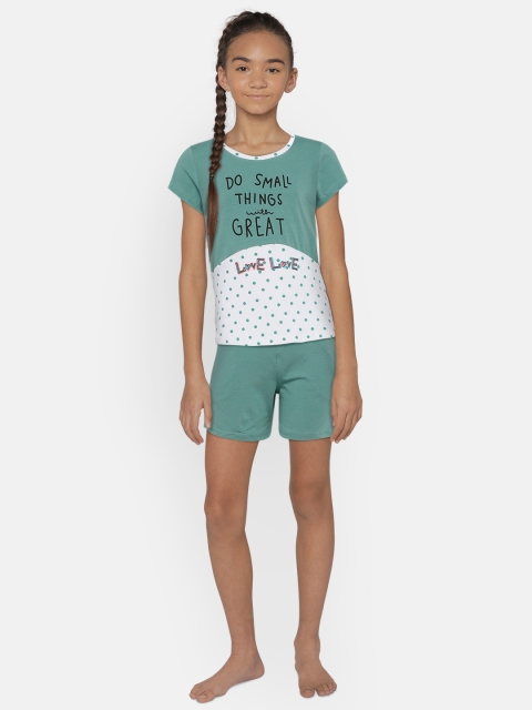 

Sweet Dreams Girls Green & White Printed Night Suit