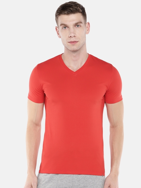 

Sweet Dreams Men Red Solid V-Neck T-shirt