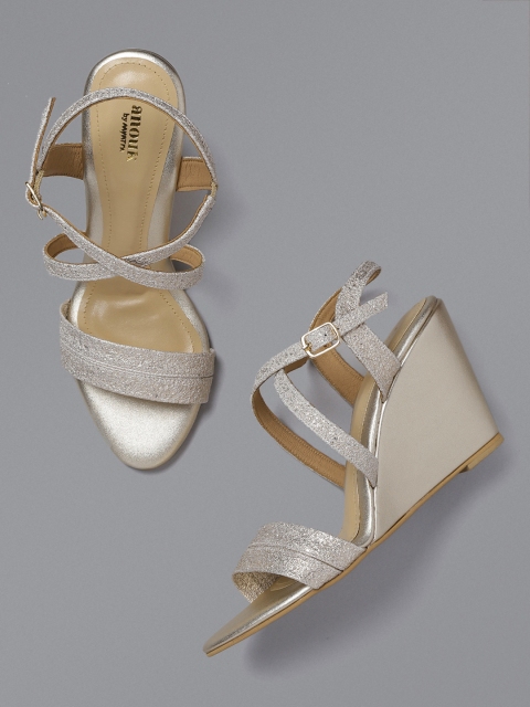 

Anouk Women Silver-Toned Textured Wedges