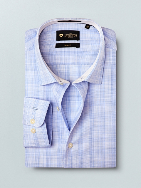 

INVICTUS Men Blue & White Slim Fit Checked Casual Shirt