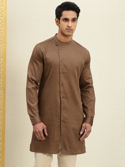 

House of Pataudi Men Brown Solid Straight Kurta