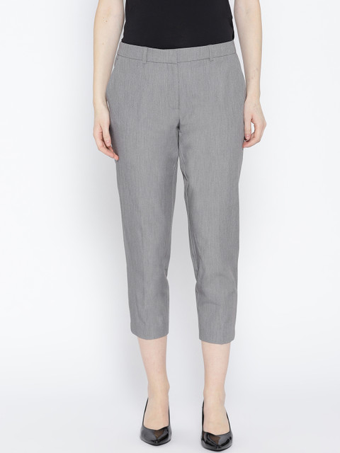 

DOROTHY PERKINS Women Grey Regular Fit Solid Petite Cropped Formal Trousers