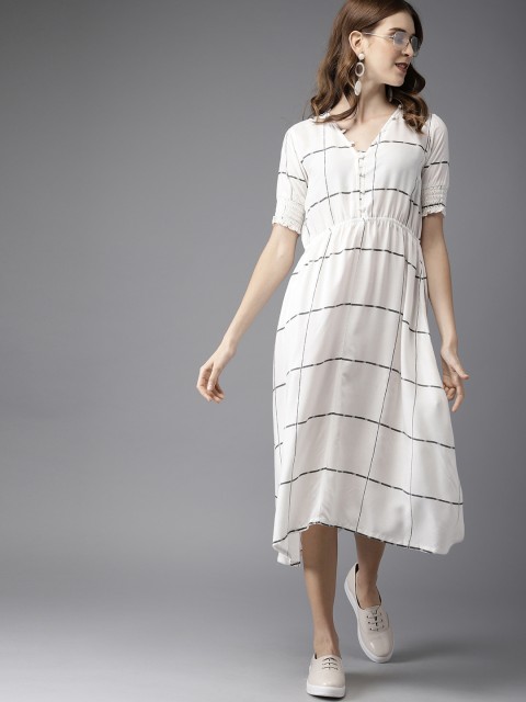

HERE&NOW Women Off-White & Black Self-Checked A-Line Dress