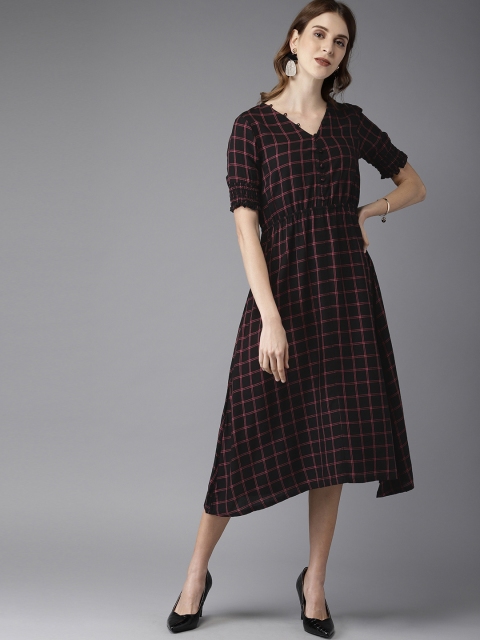

HERE&NOW Women Black & Pink Self-Checked A-Line Dress