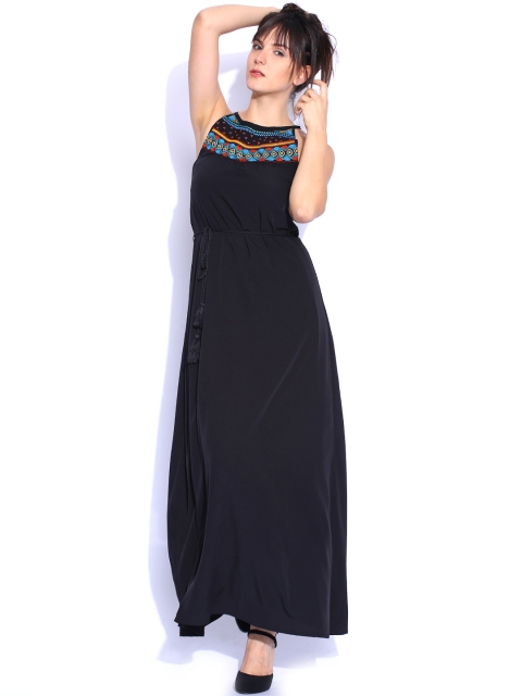 

Tokyo Talkies Black Maxi Dress