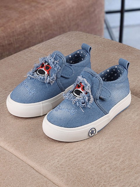 

Walktrendy Unisex Blue Slip-On Sneakers
