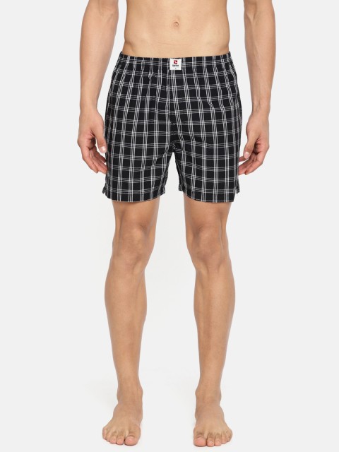 

SPYKAR Men White & Black & White Checked Pure Cotton Boxers SPY/MBX/ON/S1931