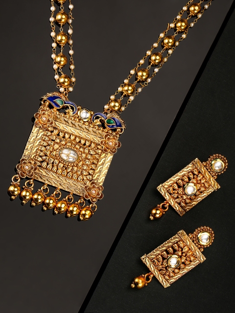 

Priyaasi Off-White Gold-Plated Kundan Studded & Beaded Jewellery Set