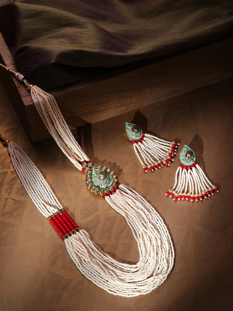

Priyaasi Off-White & Green Gold-Plated Kundan-Studded & Beaded Enamelled Jewellery Set