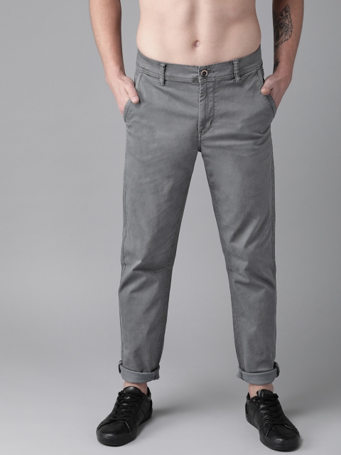 

Roadster Men Charcoal Grey Regular Fit Solid Trousers