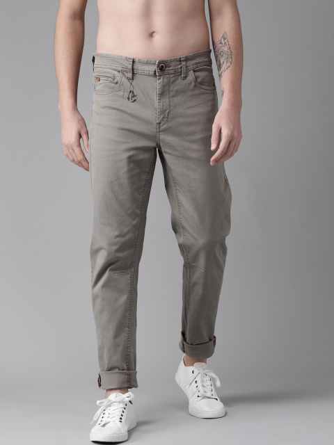 

Roadster Men Grey Regular Fit Solid Trousers