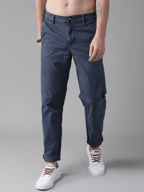 

Roadster Men Navy Blue Slim Fit Solid Chinos