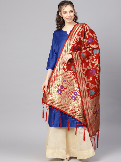 

SUTRAM Red & Golden Zari Work Banarasi Dupatta