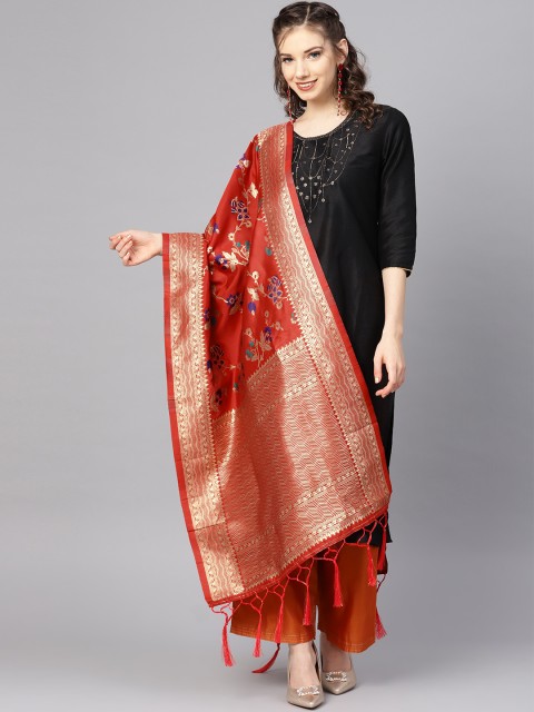 

SUTRAM Red & Golden Zari Woven Design Banarasi Dupatta