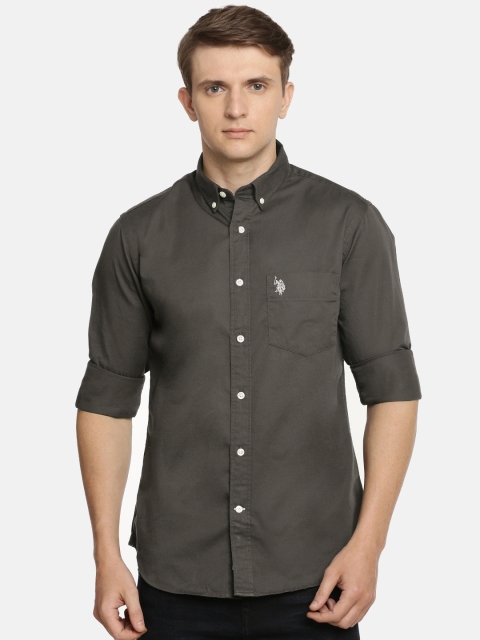 

U.S. Polo Assn. Men Charcoal Grey Tailored Fit Solid Casual Shirt