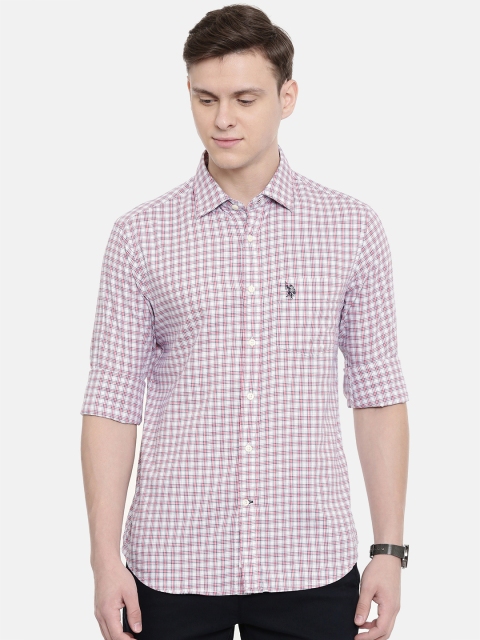 

U.S. Polo Assn. Men Pink & White Tailored Fit Checked Casual Shirt