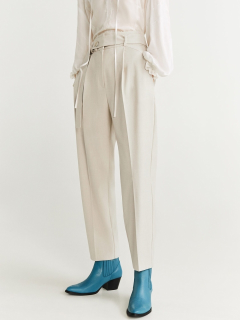 

MANGO Women Off-White Regular Fit Solid Regular Trousers