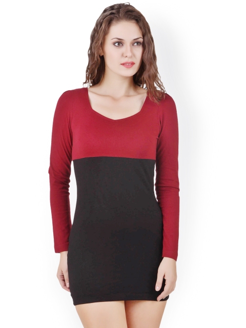 

Texco Black & Maroon Bodycon Dress