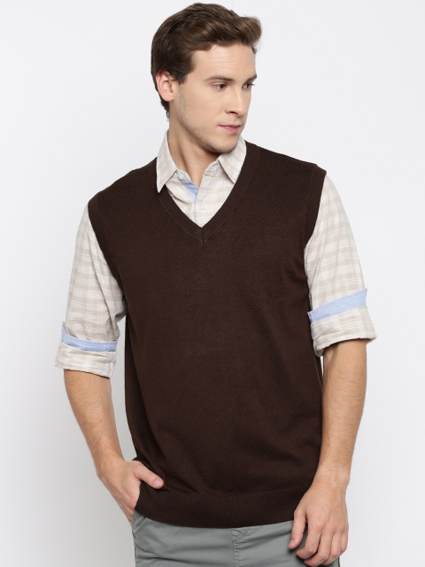 

Flying Machine Brown Sleeveless Sweater