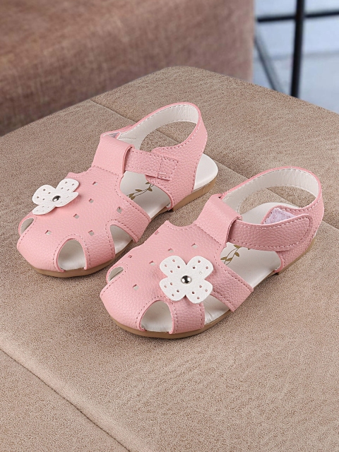 

Walktrendy Girls Pink Solid Ballerinas