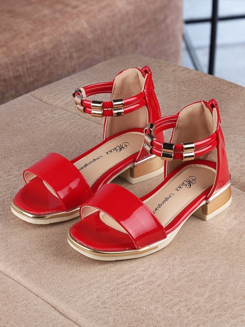 

Walktrendy Girls Red Solid Open Toe Flats