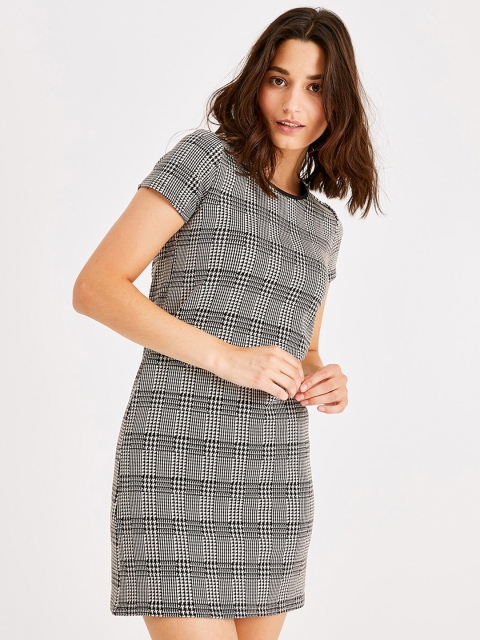 

promod Women Black & Off-White Checked Sheath Dress