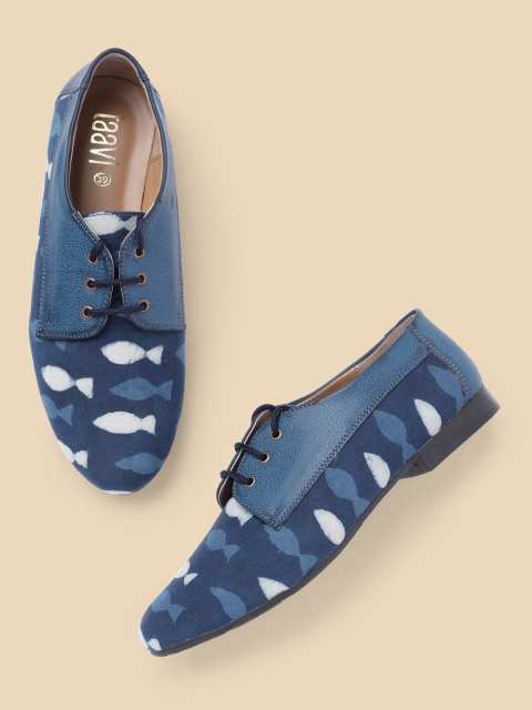 

Taavi Women Blue & Beige Printed Derbys