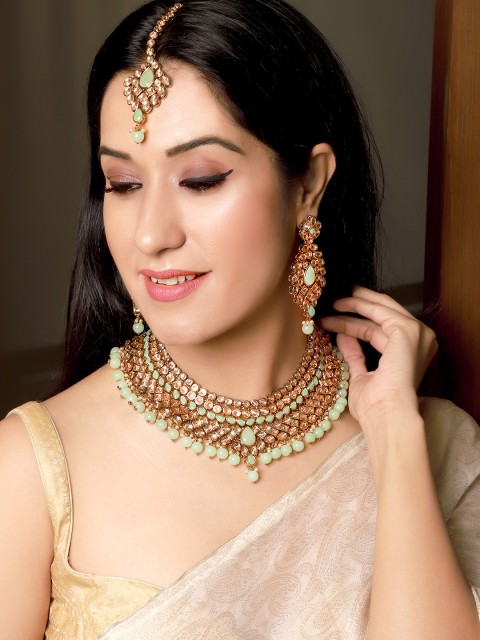 

Rubans Women Gold-Plated & Green Stone- Studded Jewellery Set