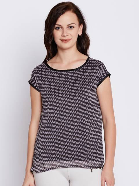 

SF JEANS by Pantaloons Women Black Houndstooth Print Top