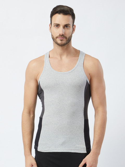 

Fruit of the Loom Men Grey Melange Intellifresh Technology Innerwear Vest MFV02-A1S5