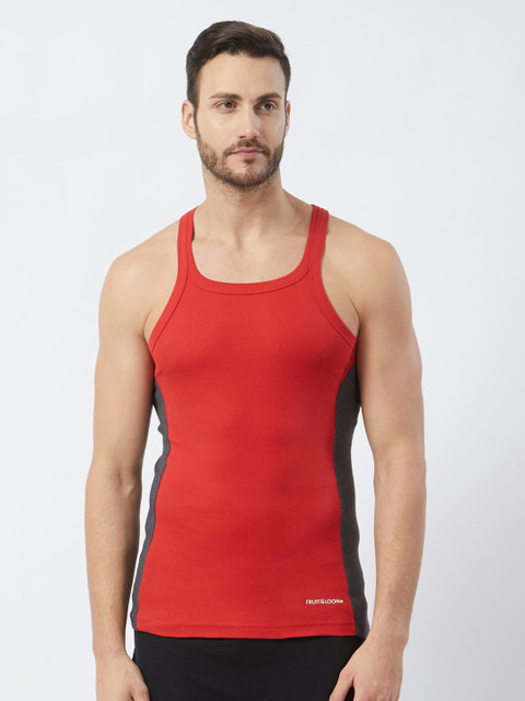 

Fruit of the Loom Men Red Intellifresh Technology Innerwear Vest MFV01-A1S4