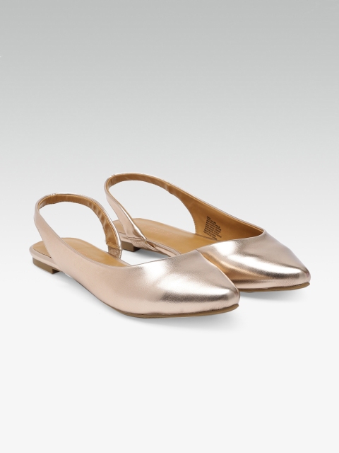 

Steve Madden Women Rose Gold Solid Ballerinas