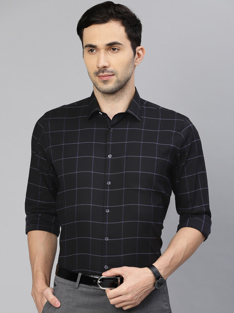 

Van Heusen Men Black & Blue Slim Fit Checked Formal Shirt
